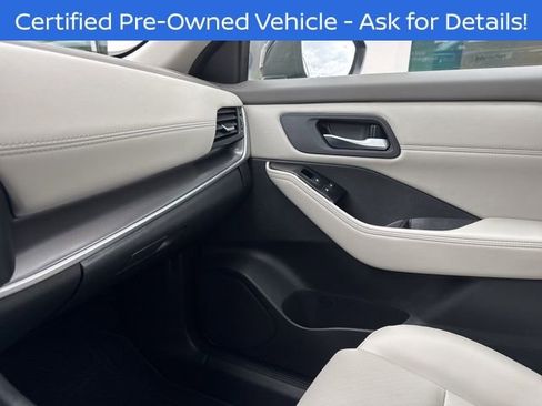 Used 2023 Nissan Rogue SV w/ SV Premium B Package AWD/4WD image 17