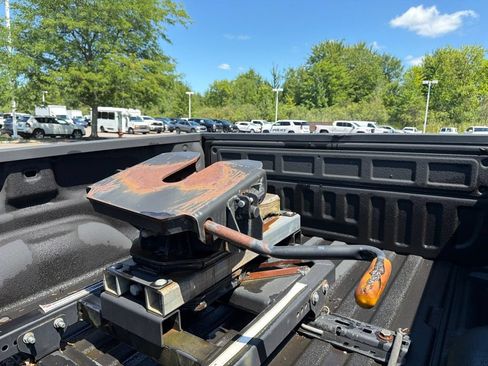 Used 2015 Chevrolet Silverado 2500 LTZ w/ Duramax Plus Package AWD/4WD image 10