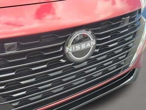 Used 2024 Nissan Sentra SV FWD image 27