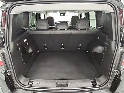 Used 2023 Jeep Renegade Trailhawk w/ Trailhawk Elite Group image 33