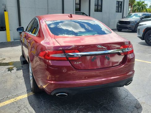 Used 2014 Jaguar XF image 6