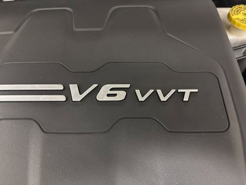 Used 2019 Jeep Cherokee Limited w/ Trailer Tow Group AWD/4WD image 34