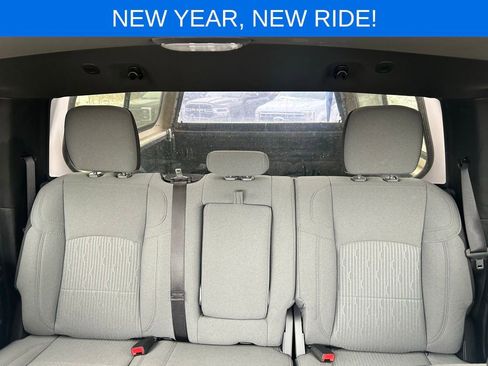 Used 2023 RAM 2500 Big Horn w/ Level 1 Equipment Group image 21