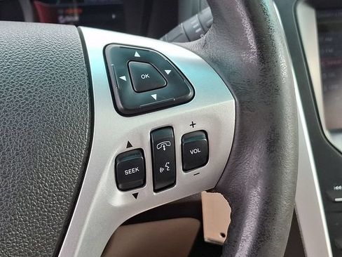 Used 2013 Ford Explorer XLT AWD/4WD image 30
