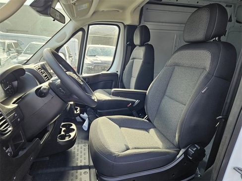 New 2026 RAM ProMaster 2500 image 14