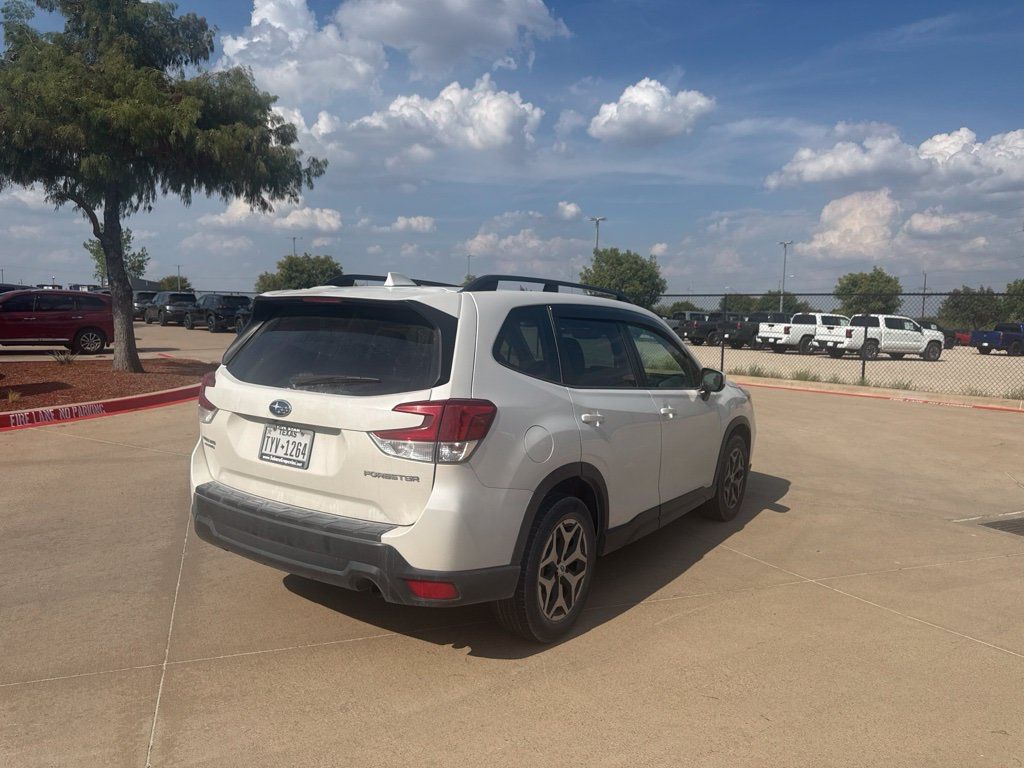 Used 2019 Subaru Forester Premium w/ Popular Package #1 AWD/4WD image 5