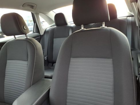 Used 2025 Volkswagen Jetta S image 12