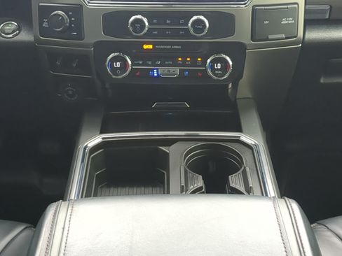 Certified 2022 Ford F250 Platinum AWD/4WD image 17