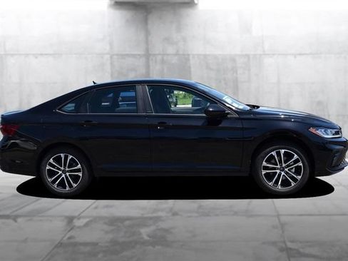 New 2026 Volkswagen Jetta Sport FWD image 5