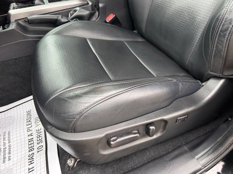 Used 2023 Toyota Tacoma Limited AWD/4WD image 17