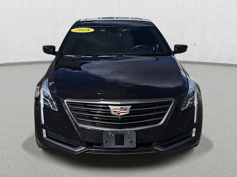 Used 2018 Cadillac CT6 Luxury image 2
