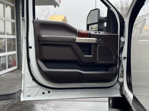 Used 2021 Ford F350 King Ranch w/ King Ranch Ultimate Package image 19