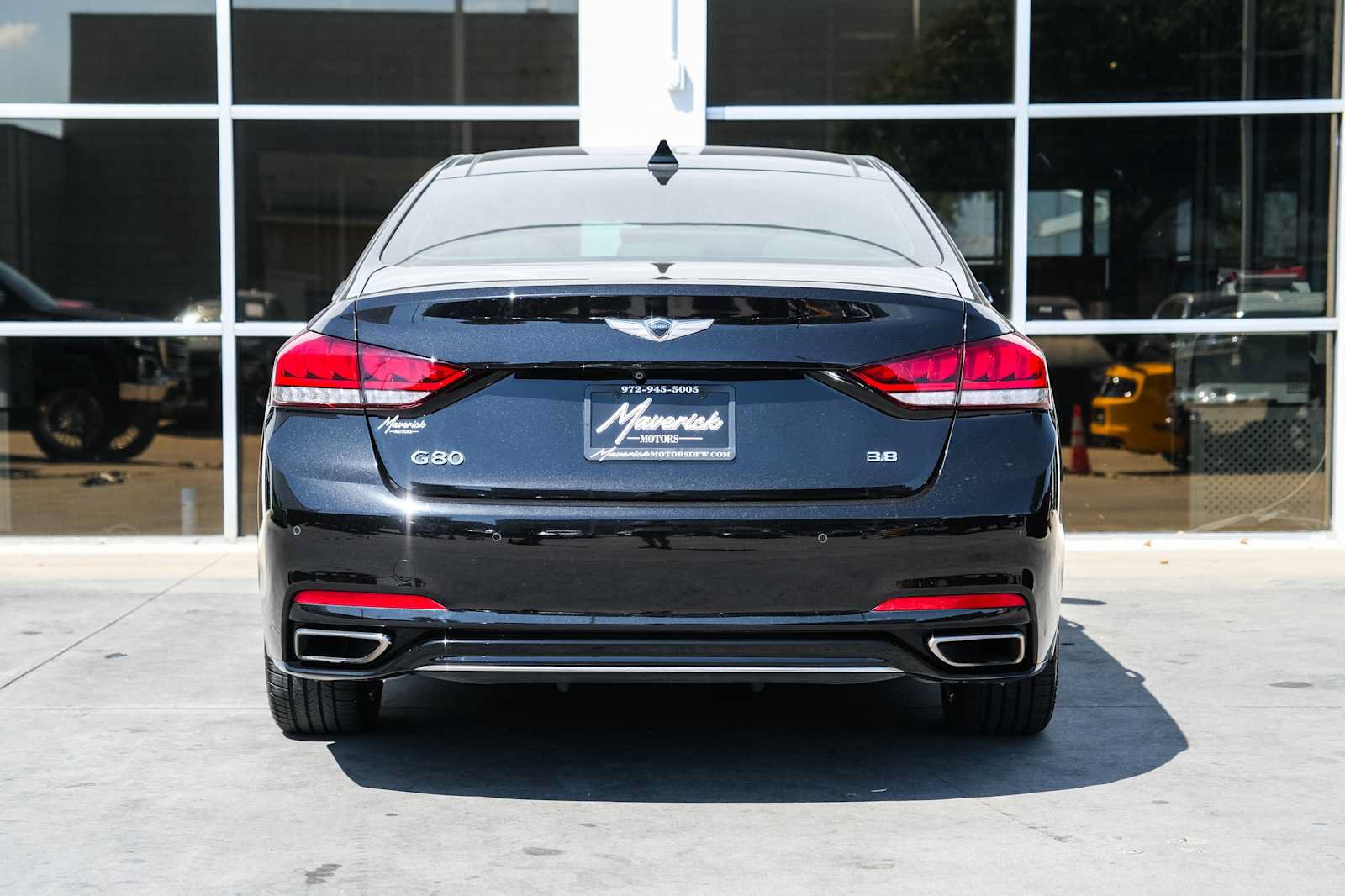 Used 2018 Genesis G80 3.8 w/ Option Group 02 RWD image 11
