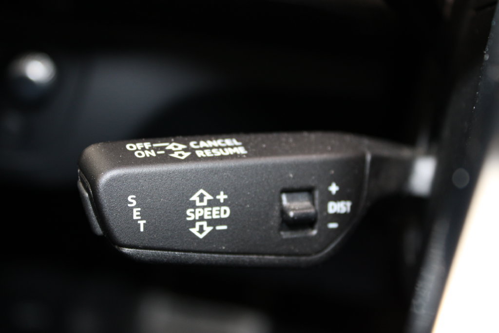 Used 2024 Audi SQ5 Prestige w/ Prestige Package AWD/4WD image 37