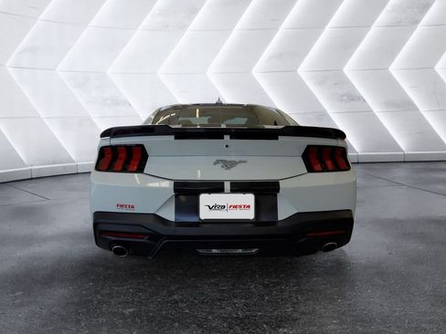 Used 2024 Ford Mustang Coupe RWD image 5