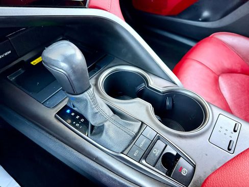 Used 2022 Toyota Camry XSE image 14