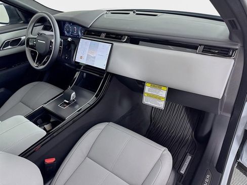 Used 2026 Land Rover Range Rover Velar Dynamic SE image 31