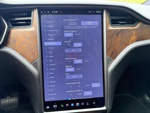Used 2020 Tesla Model X Long Range AWD/4WD image 15