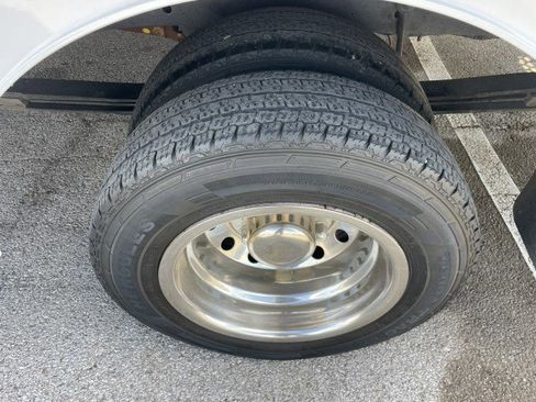 Used 2020 Ford Transit 350 image 12