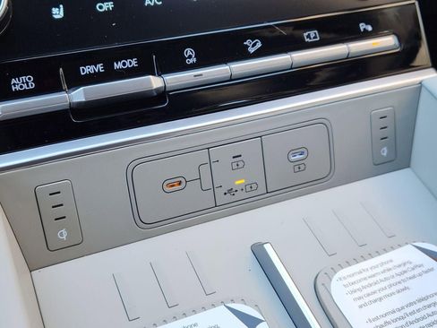 New 2026 Hyundai Santa Fe Limited image 18