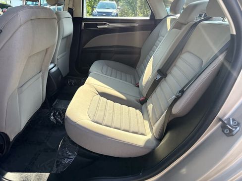 Used 2018 Ford Fusion S FWD image 13