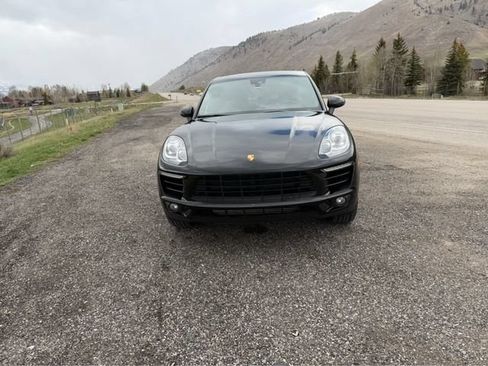 Used 2018 Porsche Macan AWD/4WD image 4