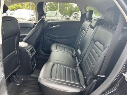 Used 2024 Ford Edge SEL AWD/4WD image 23