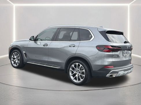 Used 2026 BMW X5 xDrive40i image 25