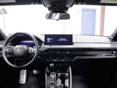 Used 2024 Honda Accord Sport image 16