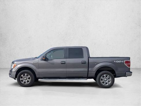 Used 2013 Ford F150 XLT w/ XLT Chrome Pkg image 8