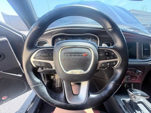 Used 2018 Dodge Charger R/T Scat Pack w/ Dynamics Package RWD image 14