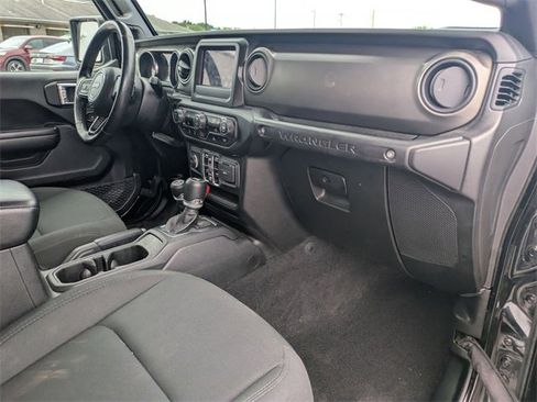 Used 2021 Jeep Wrangler Unlimited Willys image 23