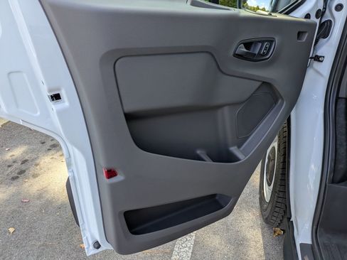 New 2025 Ford Transit 150 Low Roof image 9