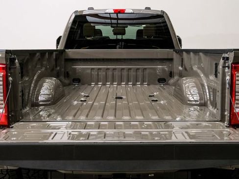 Used 2026 Ford F450 Lariat AWD/4WD image 33