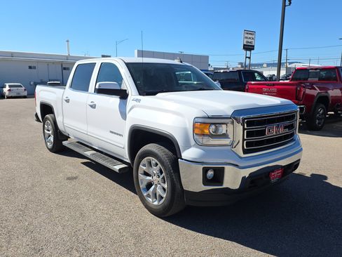 Used 2015 GMC Sierra 1500 SLE w/ SLE Value Package image 2