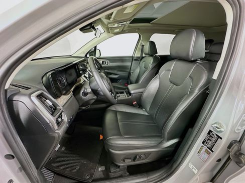 Used 2022 Kia Sorento S w/ Panoramic Sunroof Package image 21