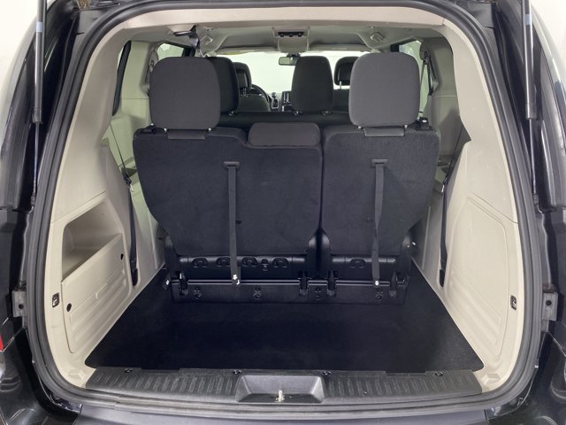 Used 2019 Dodge Grand Caravan SE w/ UConnect Hands-Free Group FWD image 32