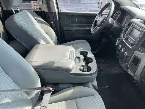 Used 2015 RAM 1500 ST w/ SXT Appearance Group image 11