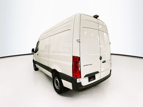 Certified 2025 Mercedes-Benz Sprinter 2500 image 6