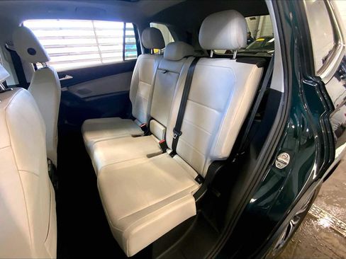 Used 2019 Volkswagen Tiguan SE w/ Panoramic Sunroof Package image 21