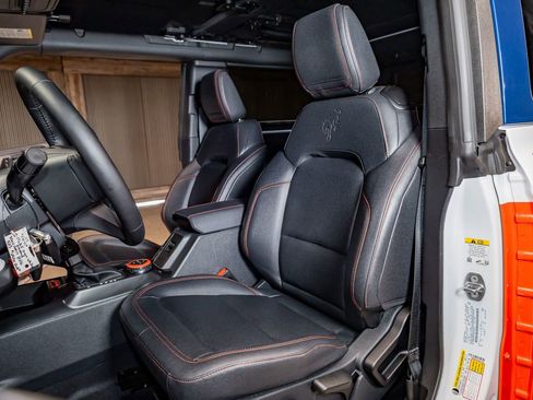 Used 2025 Ford Bronco Stroppe Edition image 21