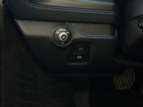 Used 2020 Ferrari F8 Tributo image 27