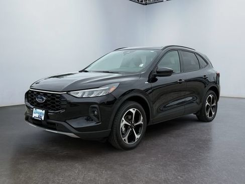 Used 2025 Ford Escape ST-Line Select w/ Tech Pack #1 AWD/4WD image 1
