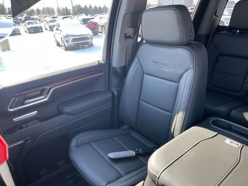 New 2026 GMC Sierra 1500 Denali AWD/4WD image 22