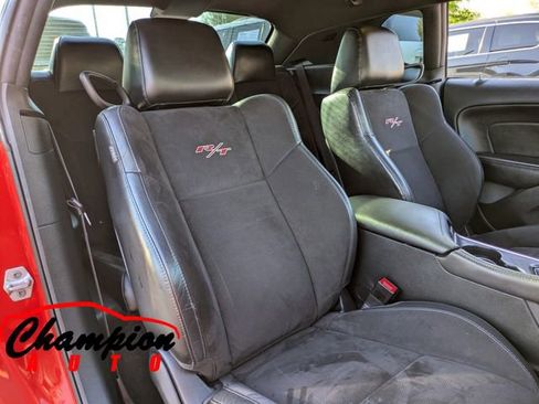 Used 2016 Dodge Challenger R/T Plus image 18