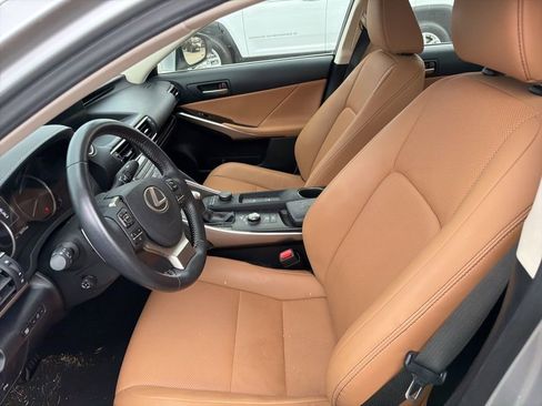 Used 2019 Lexus IS 300 w/ Premium Package image 2