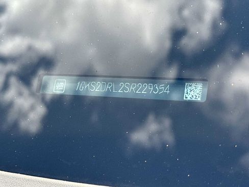 Certified 2025 GMC Yukon Denali image 27