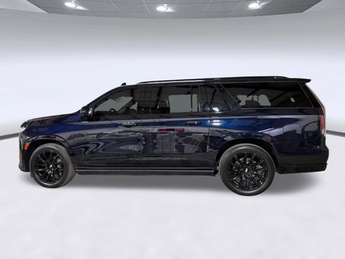 Certified 2023 Cadillac Escalade ESV Sport Platinum w/ LPO, ONYX Package AWD/4WD image 2