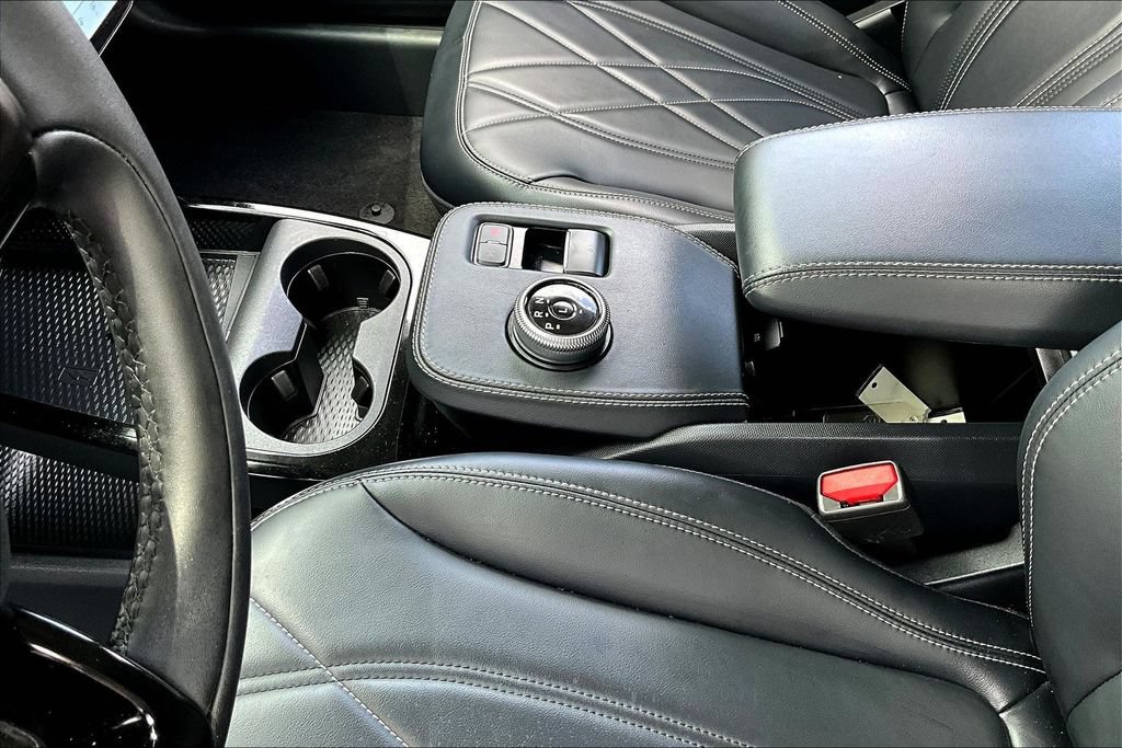 Used 2023 Ford Mustang Mach-E Select RWD image 18