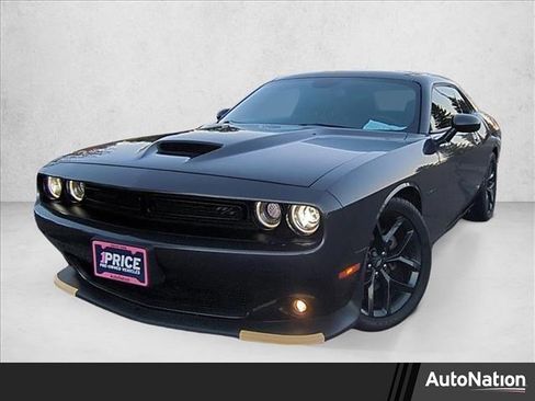 Used 2022 Dodge Challenger R/T w/ Plus Package image 1